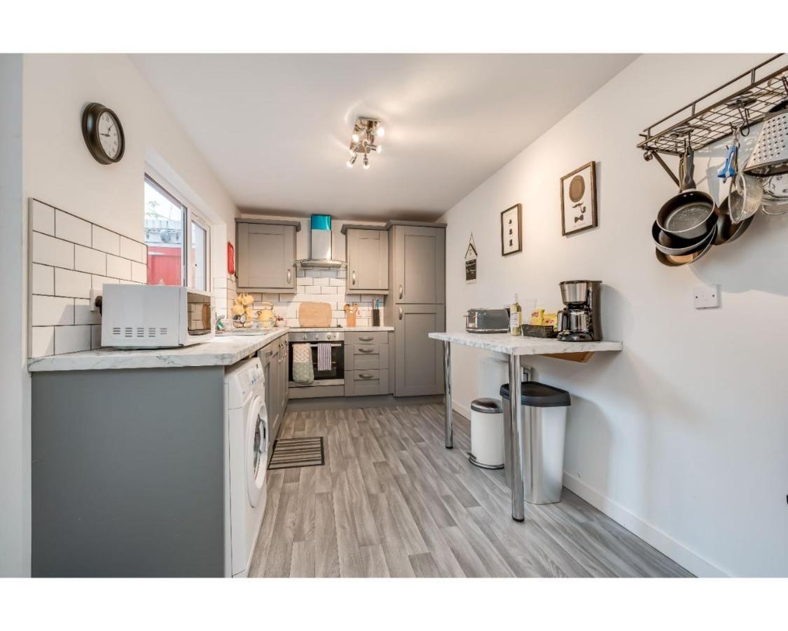 Central Belfast Apartments Ravenhill Экстерьер фото
