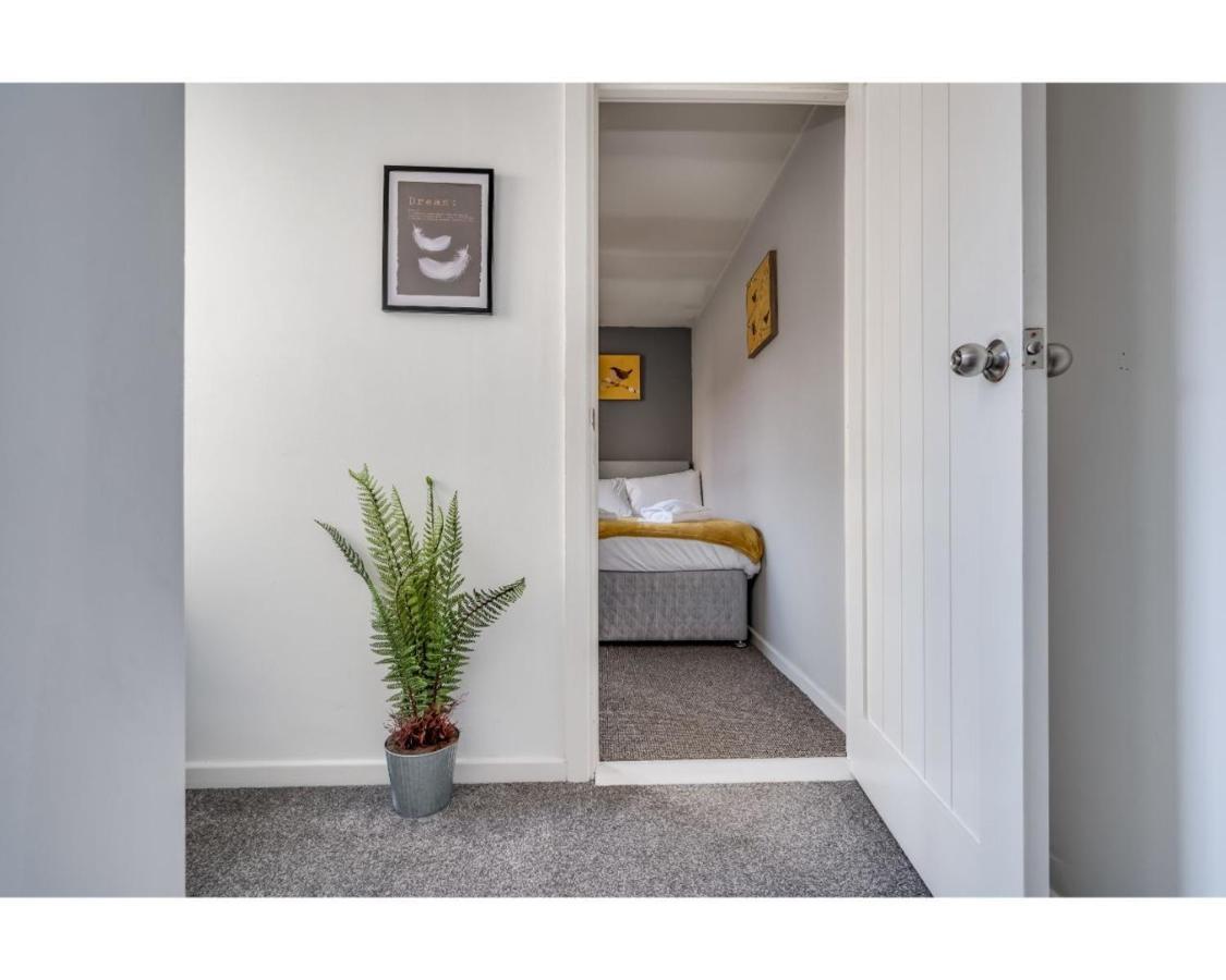 Central Belfast Apartments Ravenhill Экстерьер фото
