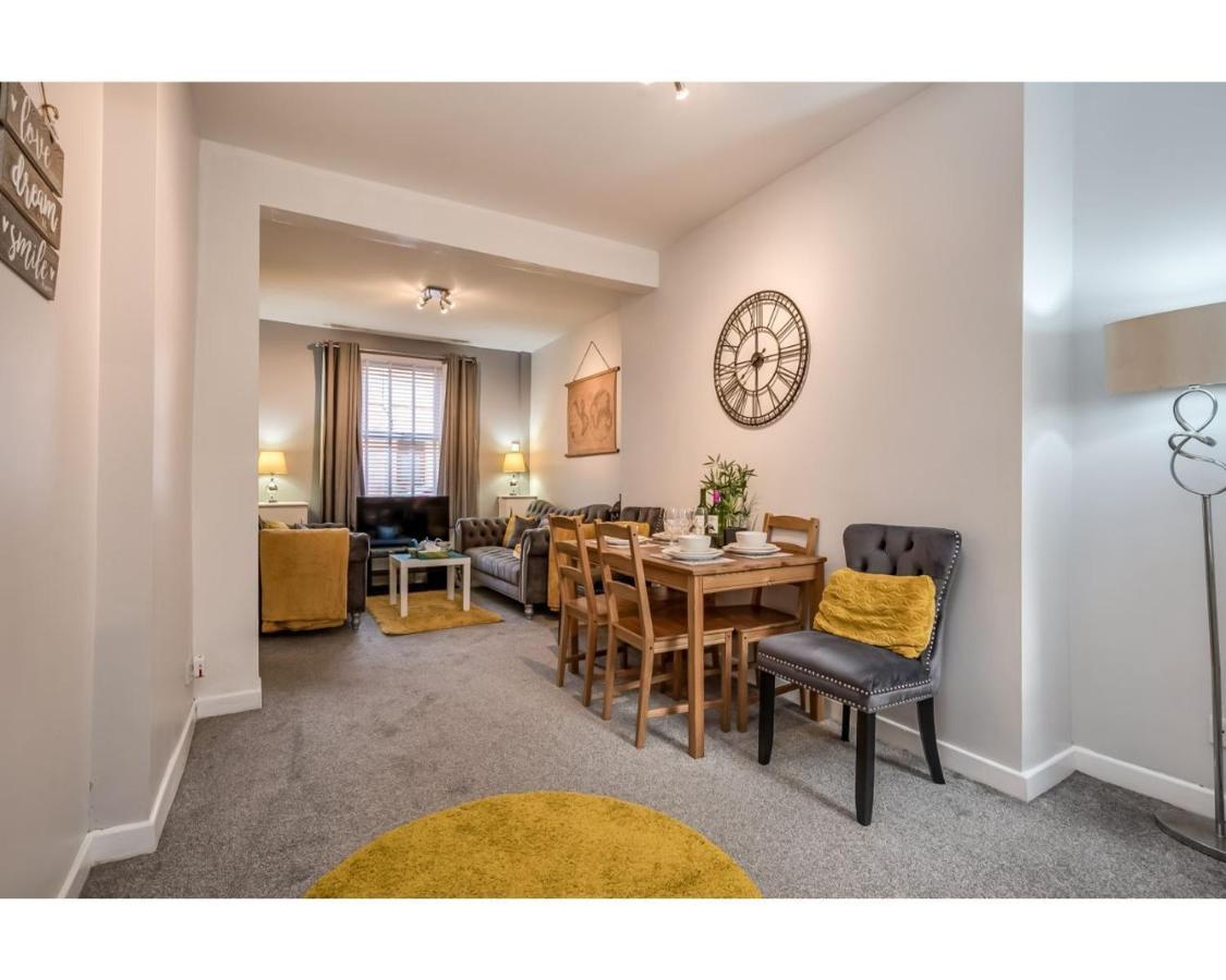 Central Belfast Apartments Ravenhill Экстерьер фото